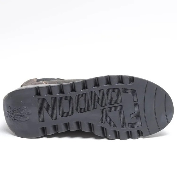 Fly London Salv Chelsea Boots - Picture 6 of 6